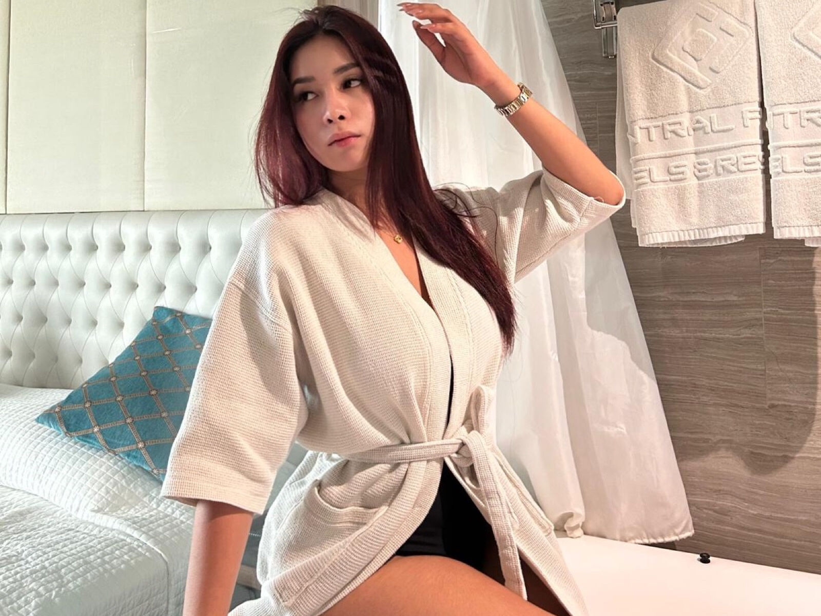 Live cam for AngeliqueLuxe