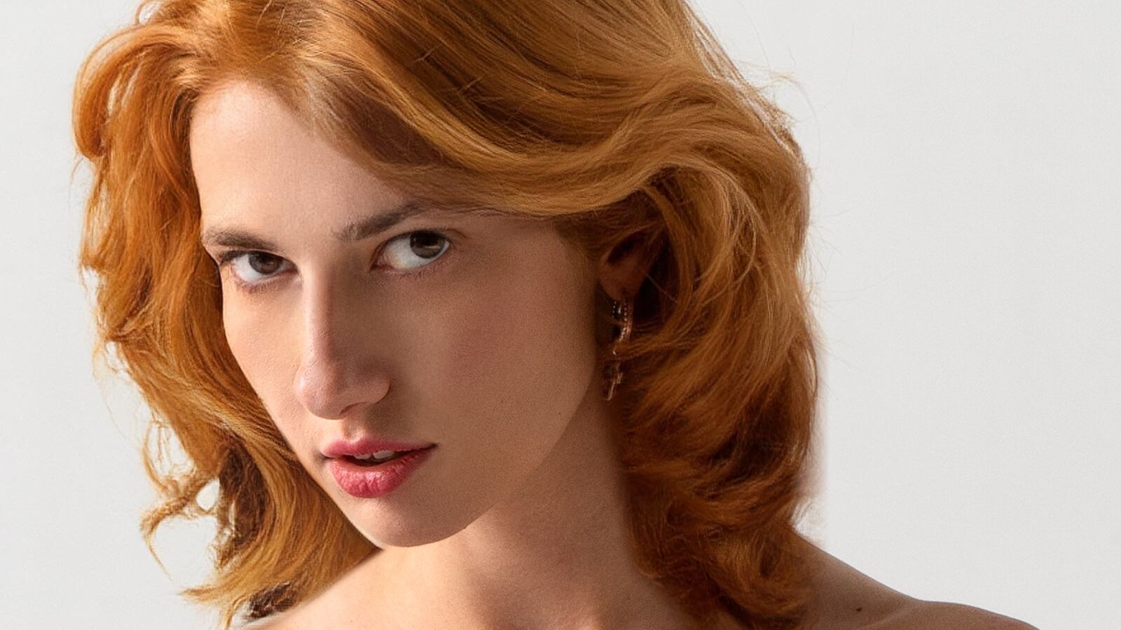 SavannahSandy glamour portrait