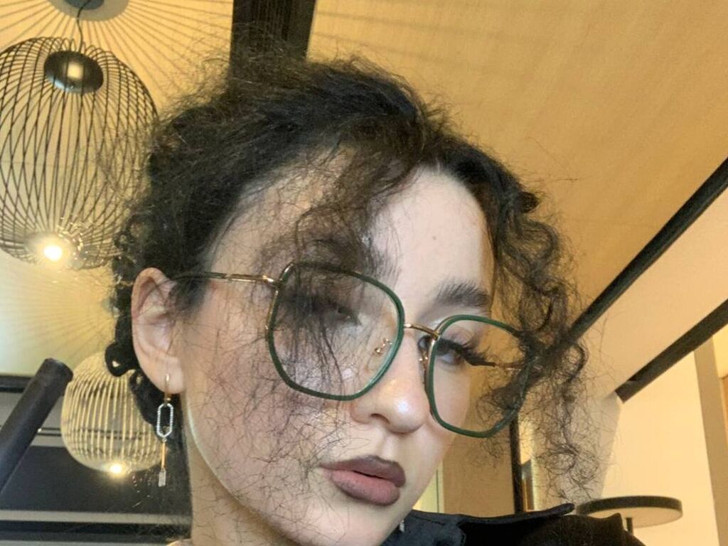 HildBenny Nude