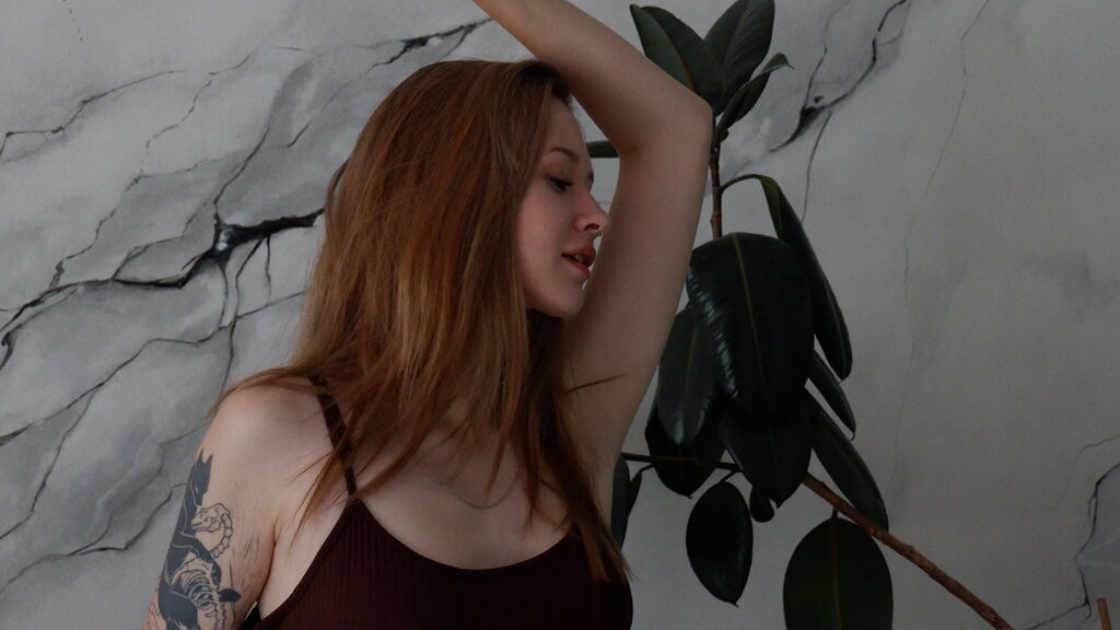 AprilPena online on GirlsOfJasmin