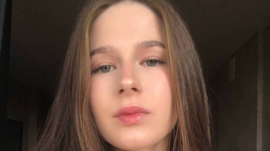 Watch LizaMee live on jobsporn.net