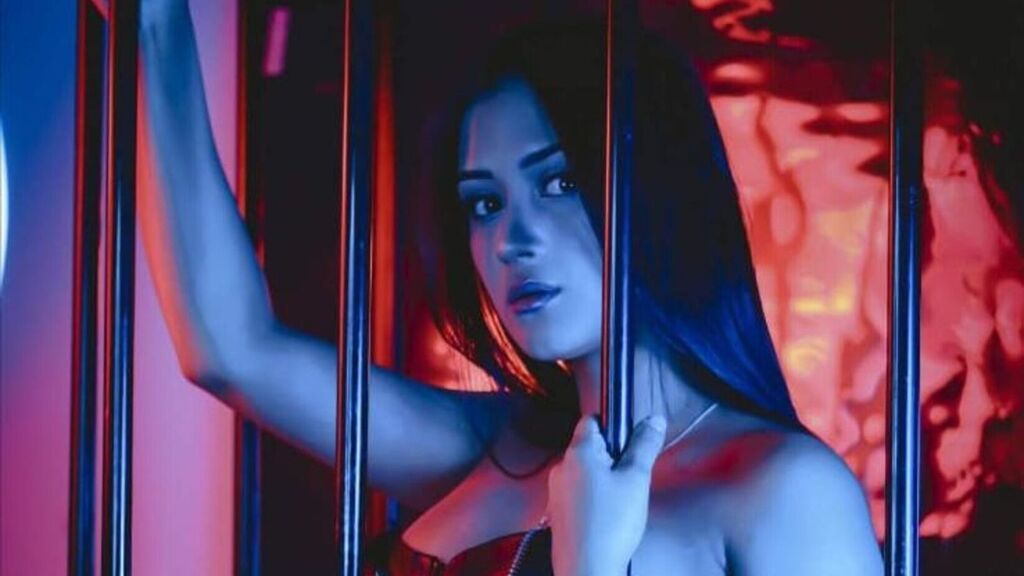 MessyAnna live cam and statistics on UnifiedCams