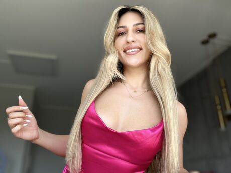 Chat with MarisaGrace