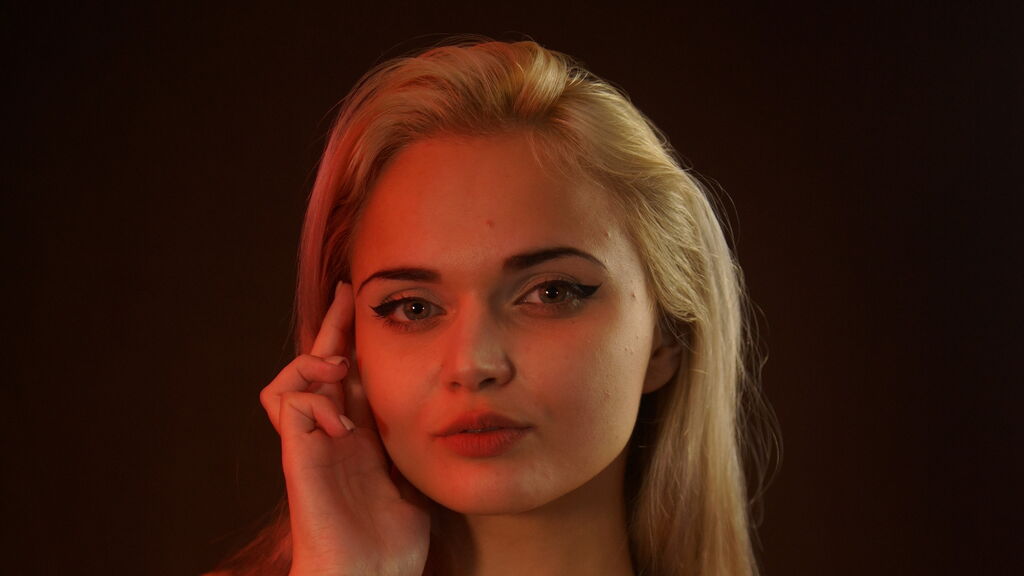 SiennaVicee live cam model at LiveJasmin
