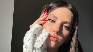 MillaCarter related LiveJasmin cam profile
