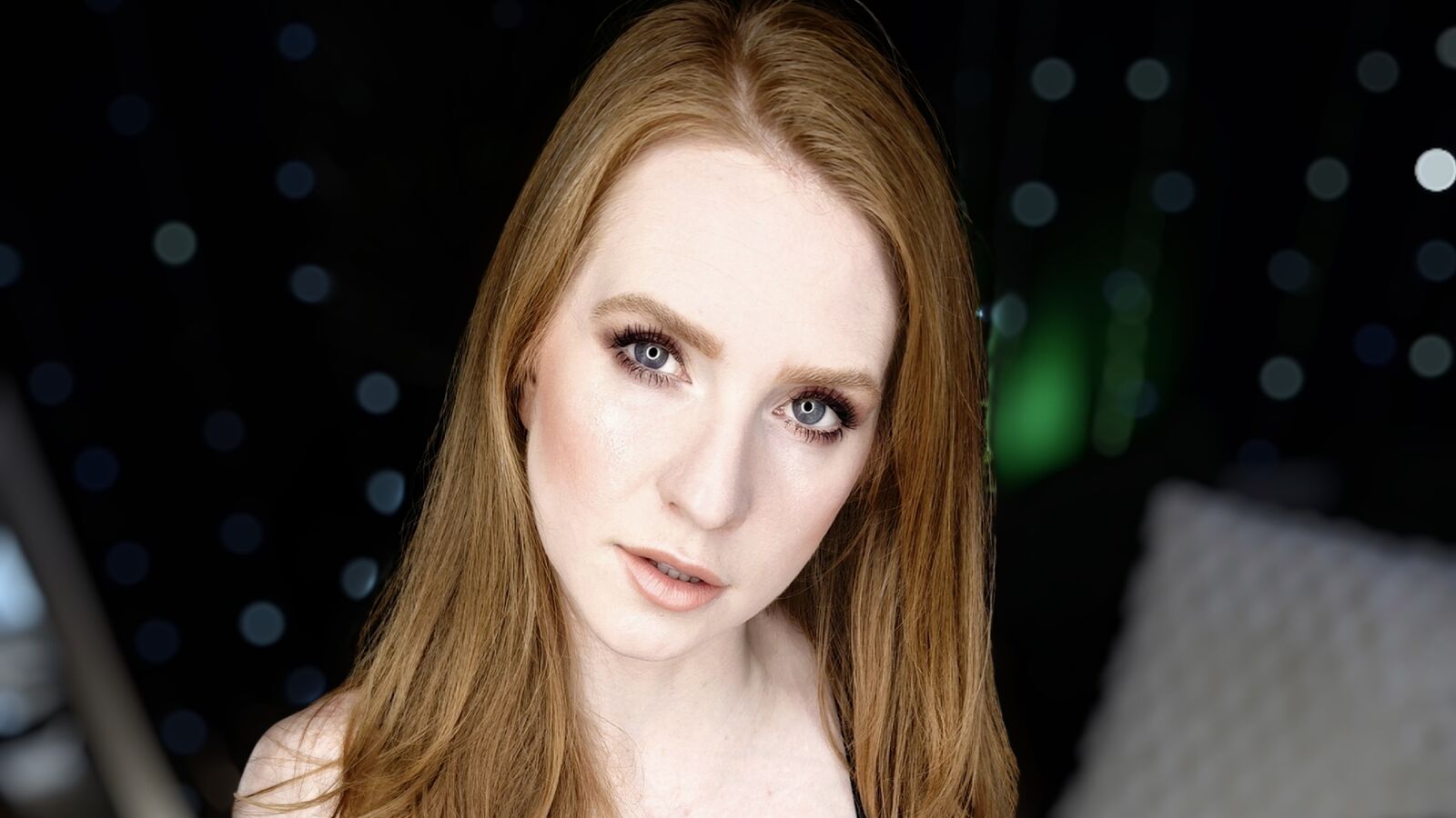 AsheraTallis glamour portrait