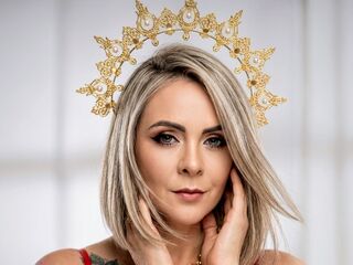 VickyAndrews
