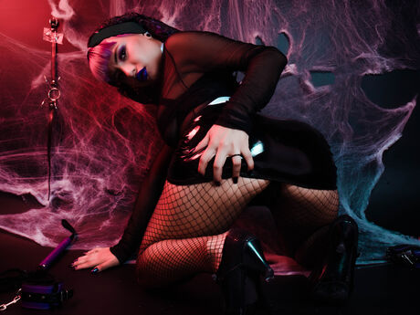 Chat with VioletHogtied