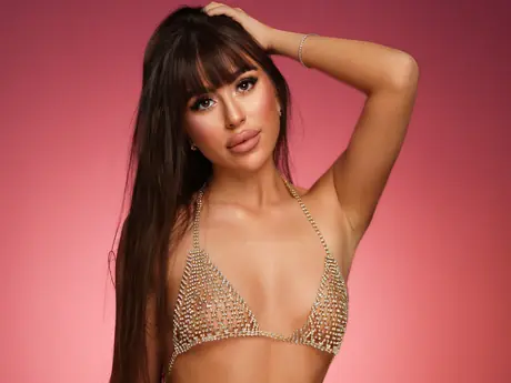 Chat with CelineSwan