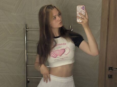 Chat with BeliaAlvino
