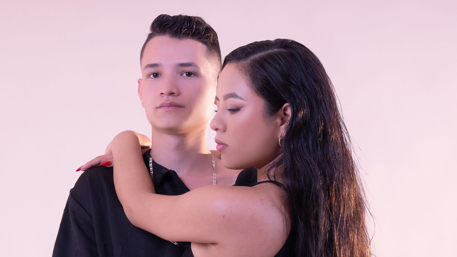 IsabellaAndMaxi erotic portrait