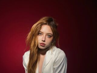 sexcam chat room LoraBarren