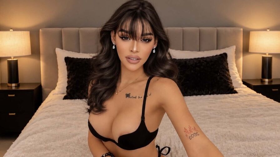 Chat with AubreyAmurri live on AsianCamModels.com