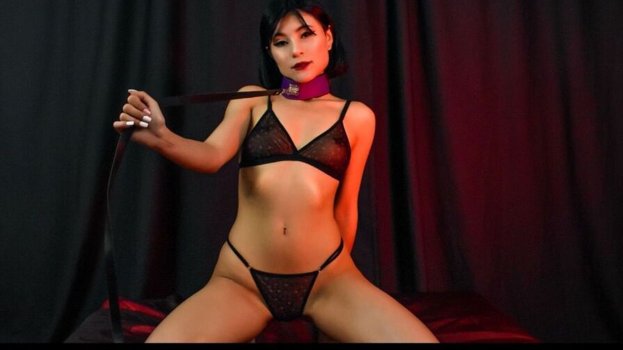 Enjoy Live Webcam with AriadnaGrow
