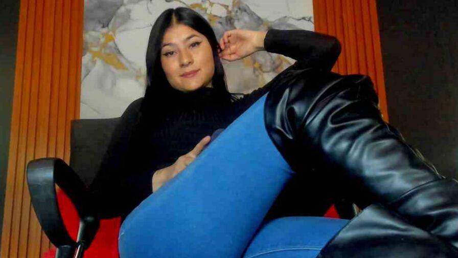 AriadnaGrow – Female | Webcams Chicas