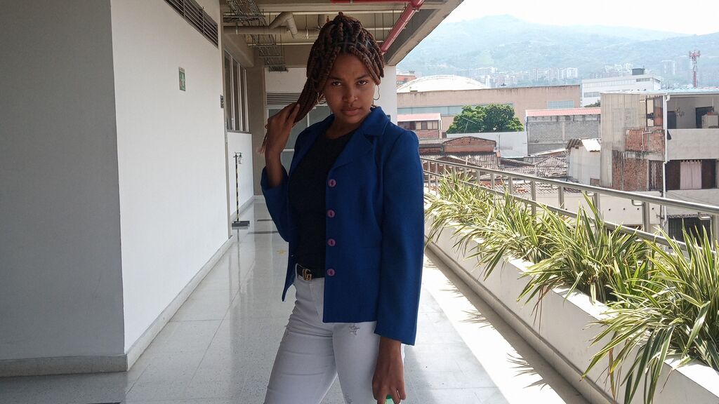 ThalhiaRosse's profile from Jasmin at GirlsOfJasmin'