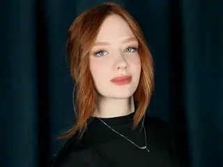 Show privé avec CarolineWay
