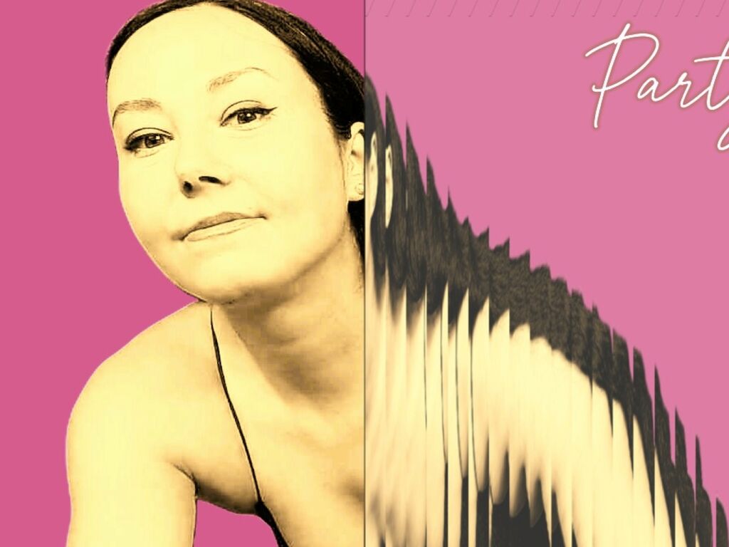 LucyLevatto show preview