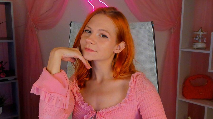 LisaAris's Premium Pictures and Videos
