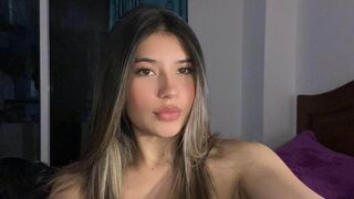 AmberCorzo Live Webcam on LiveJasmin