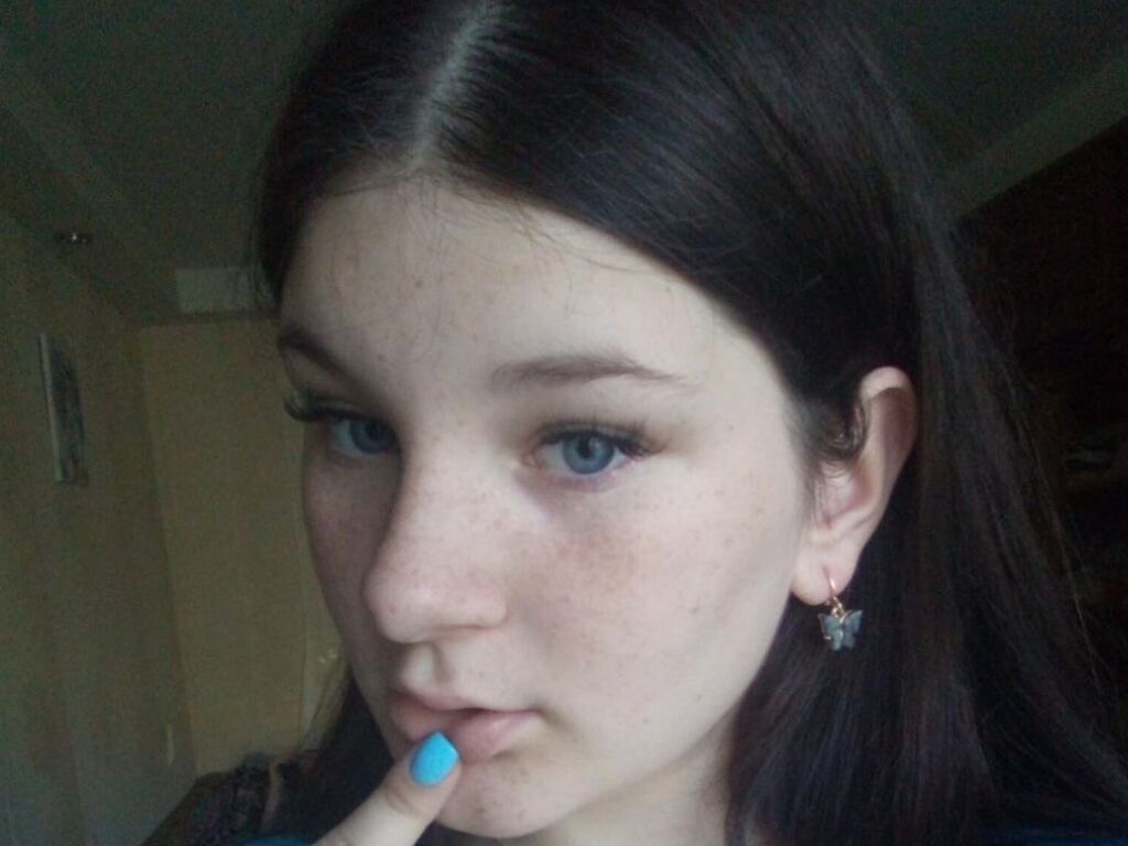 LoraleeAlfieri adult cam girl thumbnail