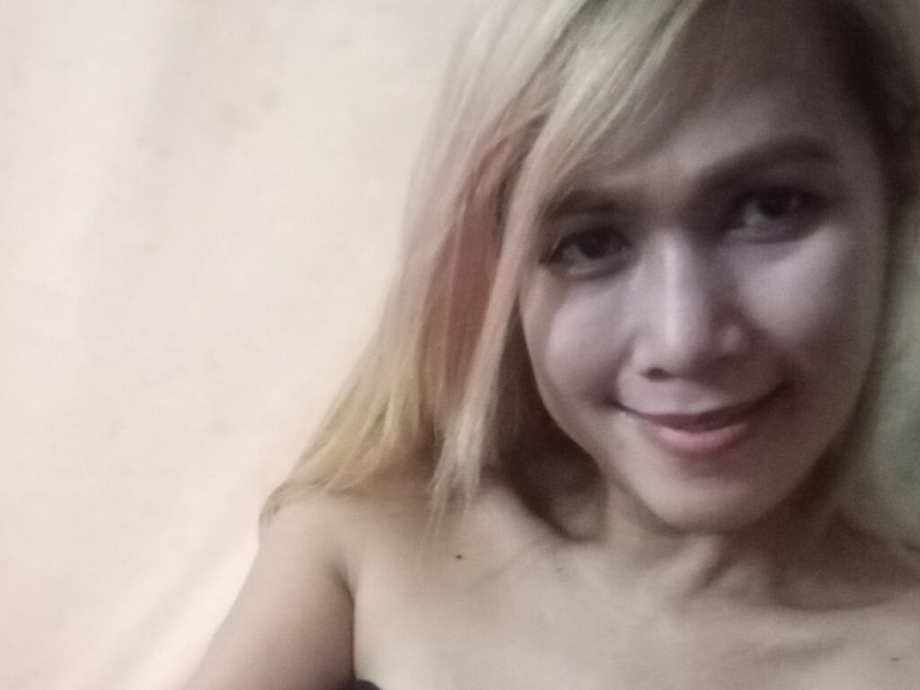 ShaneDevine LiveJasmin model room profile