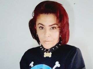 chat with cam MoraAzul