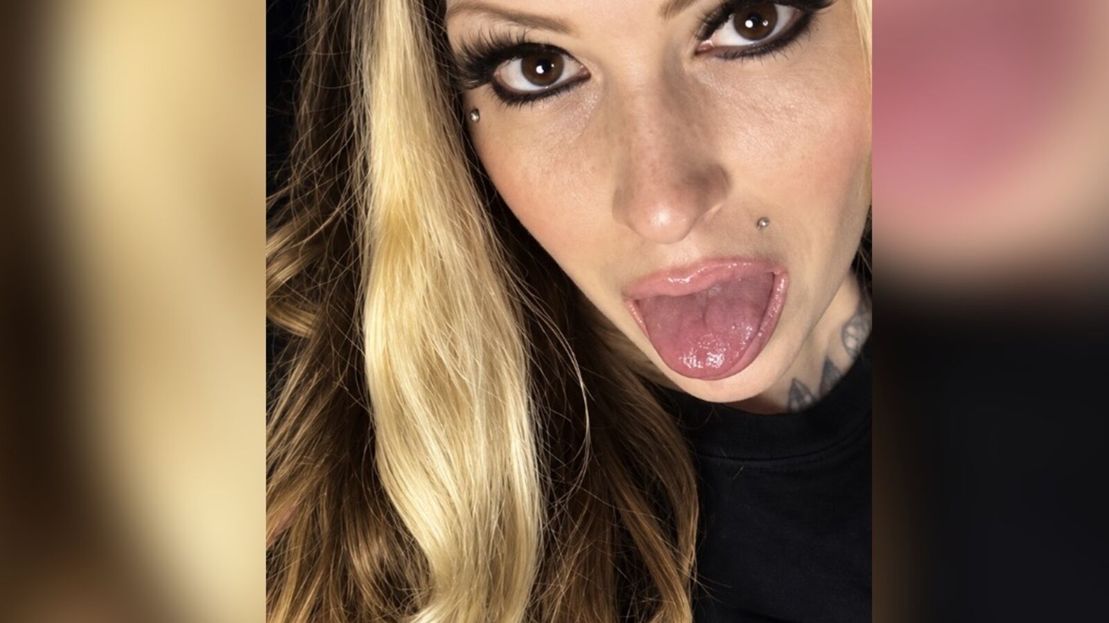 barbieinbondage erotic portrait