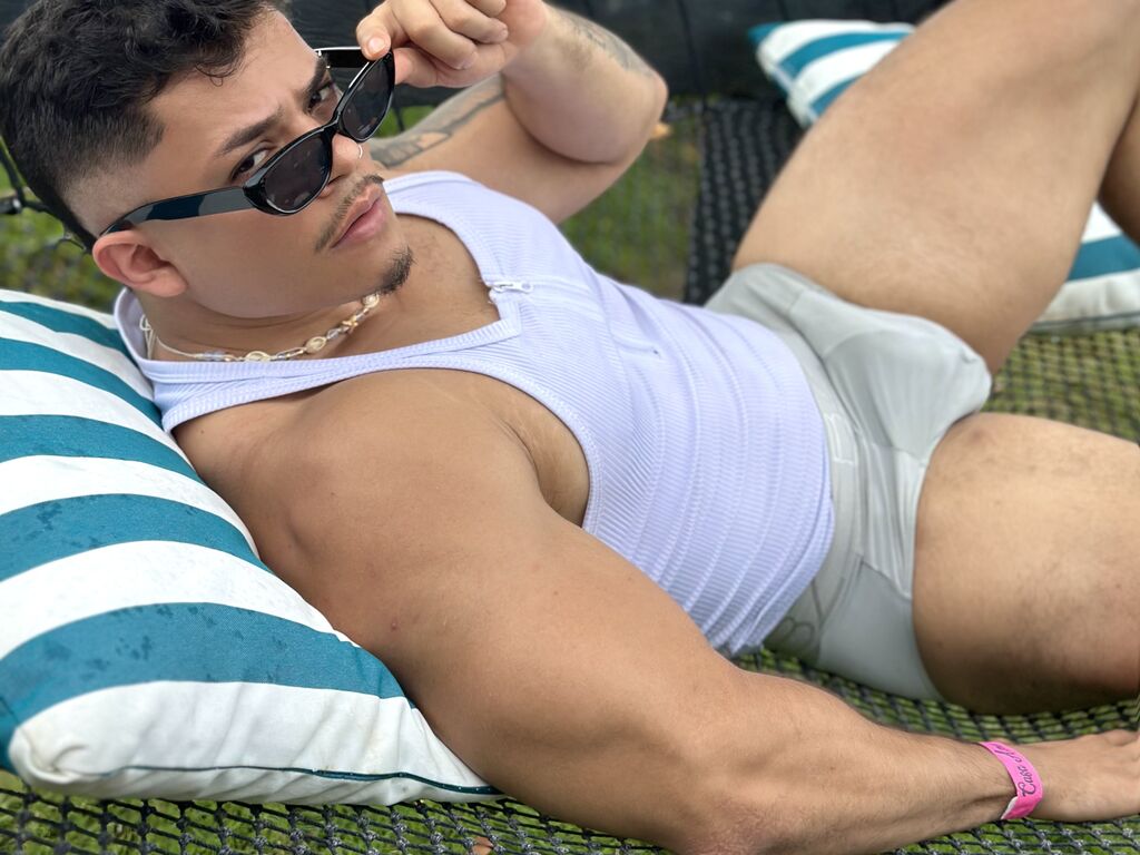 Preview of camiloblack