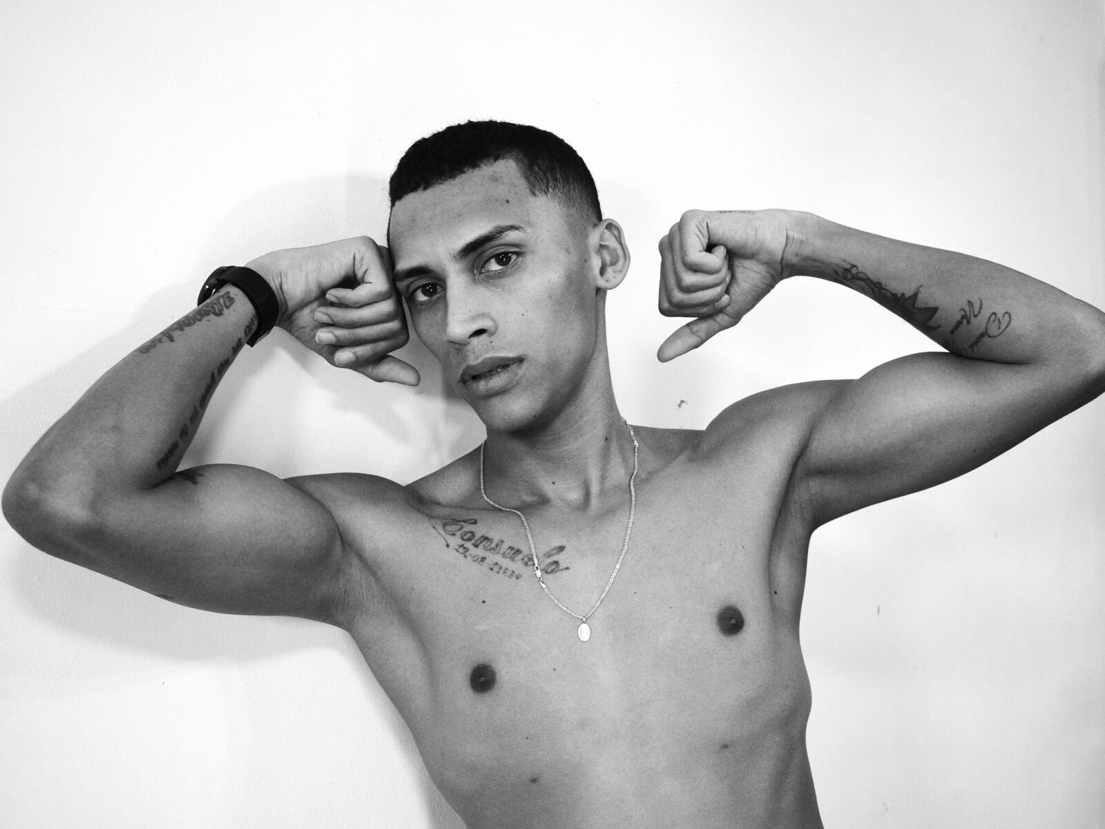 Live cam for HarinRobert