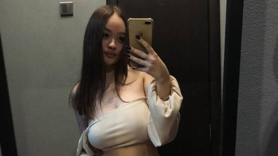 SantinaHeikes's Live Nude Chat