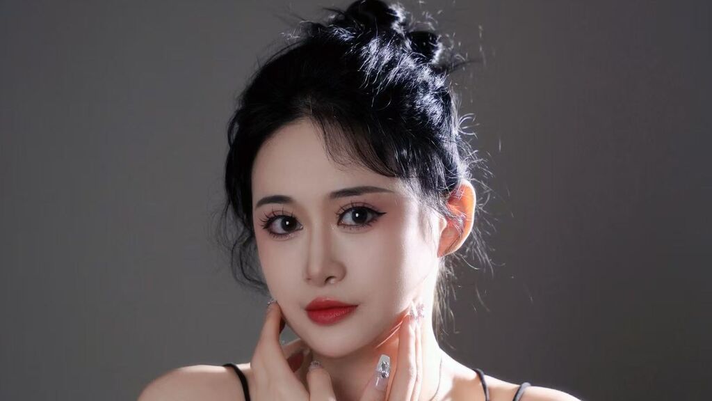 GuoYixuan's profile from Jasmin at GirlsOfJasmin'