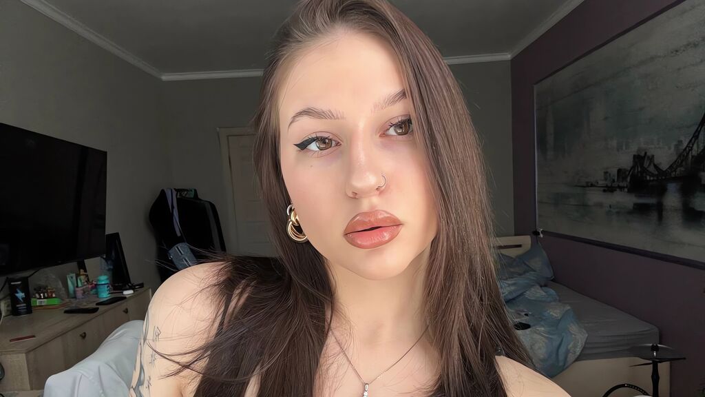 BlissDwinell's profile from Jasmin at GirlsOfJasmin'