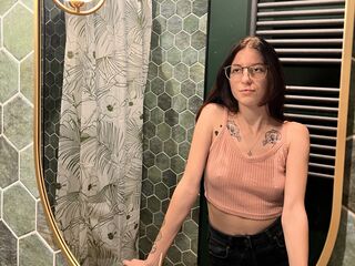 EmiliaSmitti Porn sex cam