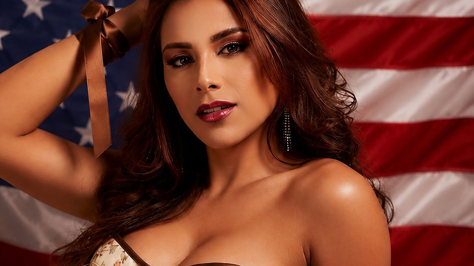 ShadyaOrozco erotic portrait
