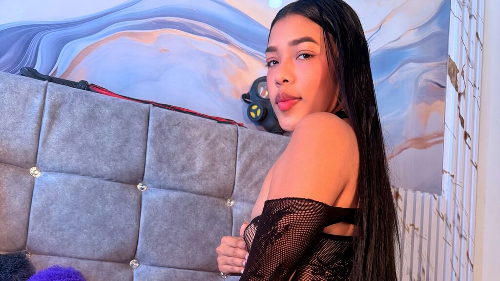 Sex chat gratuit in direct cu CatalinaAnderson pe LiveJasmin