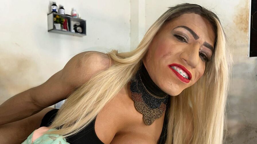 Enjoy Live Webcam with PretsyVivian
