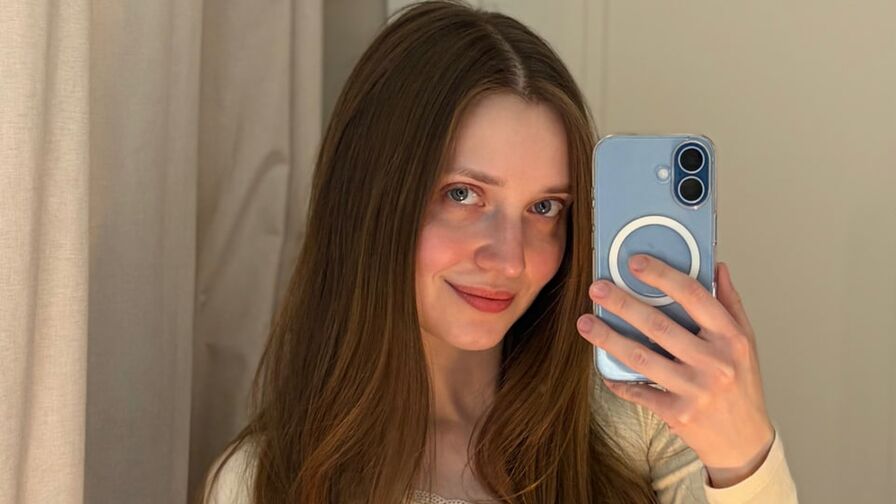 EmmaSagge's Premium Pictures and Videos