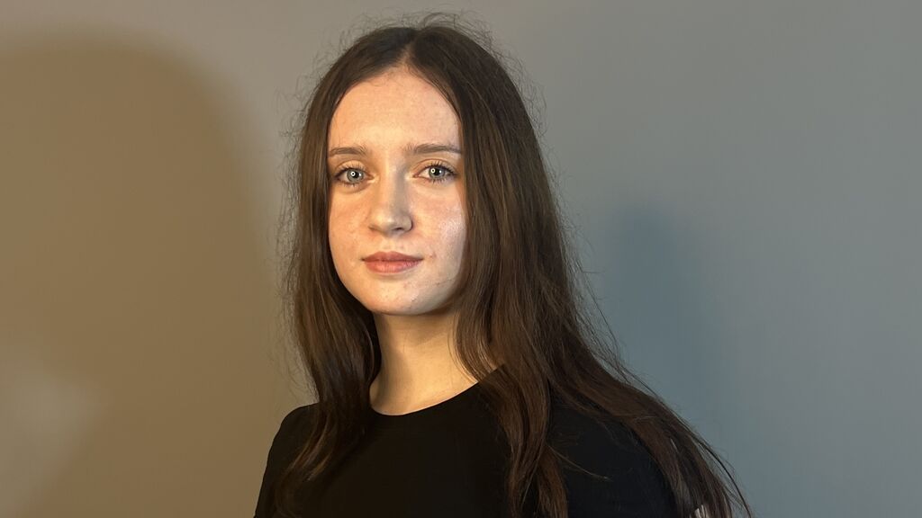 AccaHaler online on GirlsOfJasmin