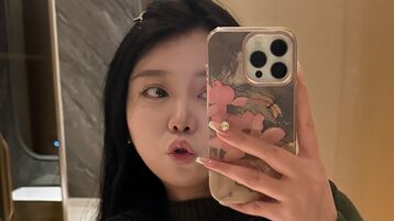 lihuayaa webcam show