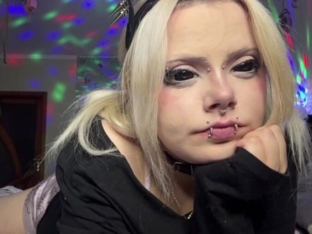 MasakoPoulisse live video chat girl preview