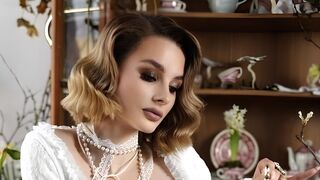 NoraMoreau live cam girl profile