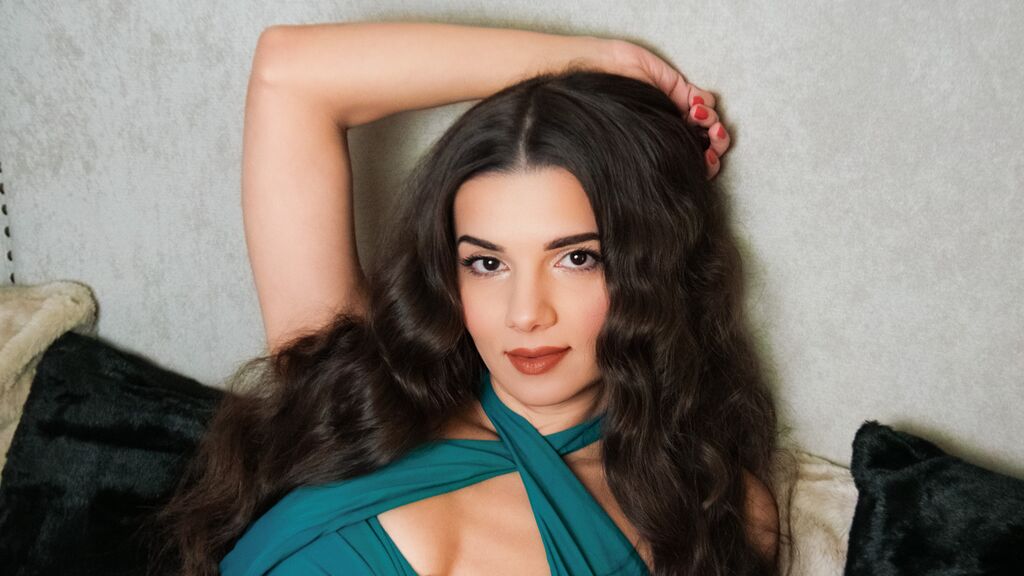 AliceBlossom Live Cam on LiveJasmin