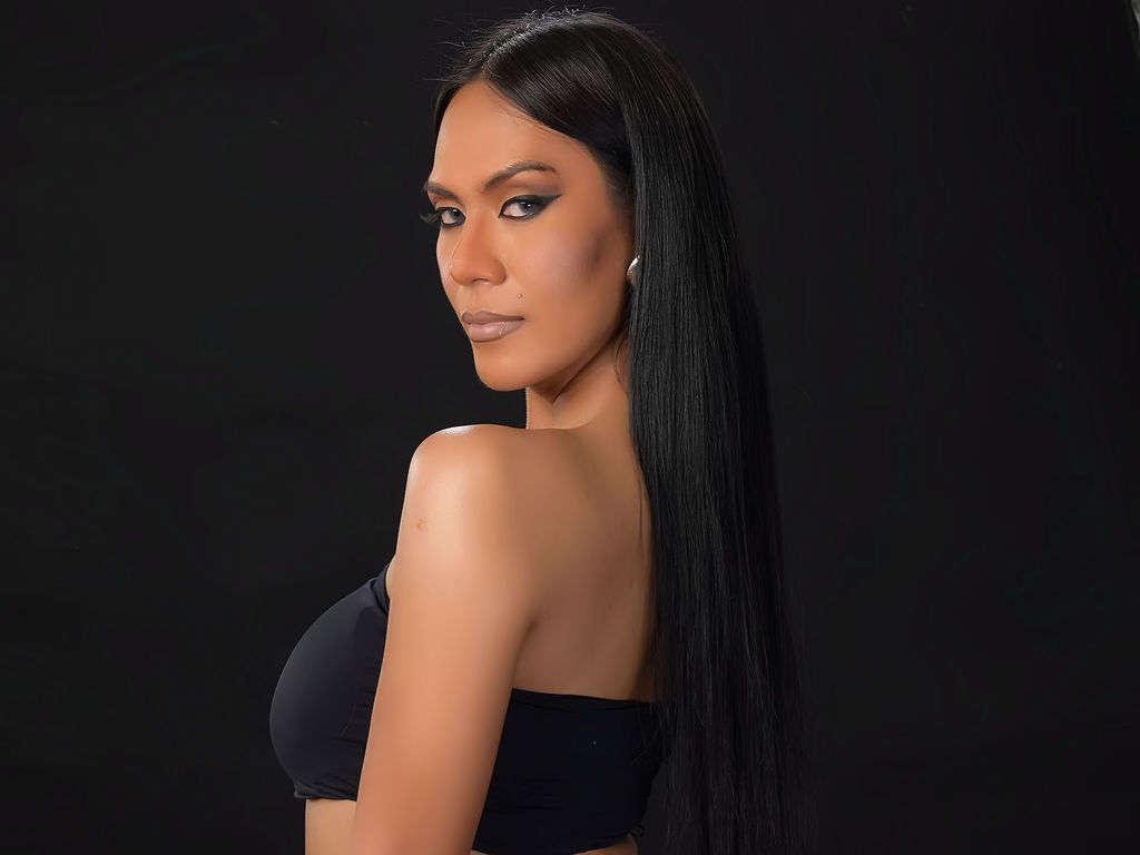 TyraLopez Profile Image