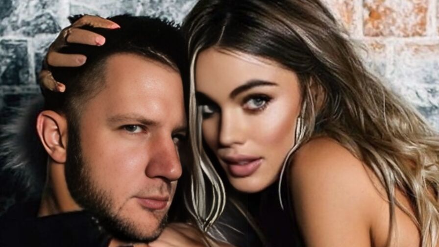 Watch LindyAndAndy live on PORNOGIF