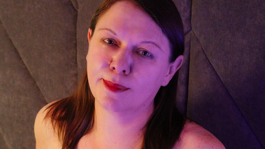 KellyLeach's live cam