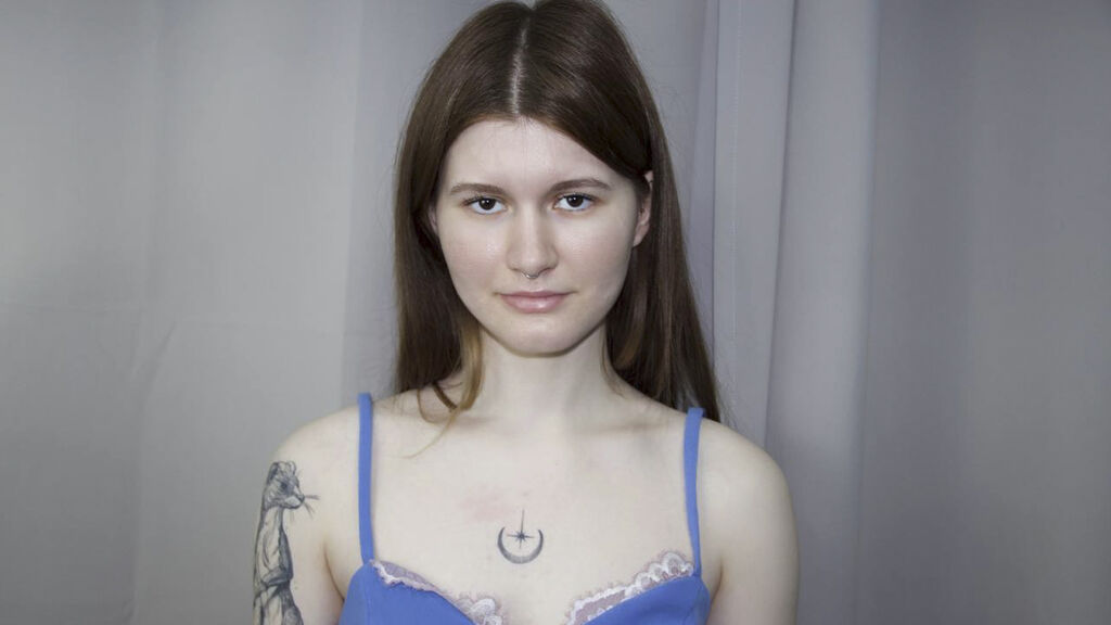 NikolleSpark live cam model at LiveJasmin