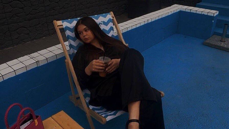 LeilinKoss's live cam