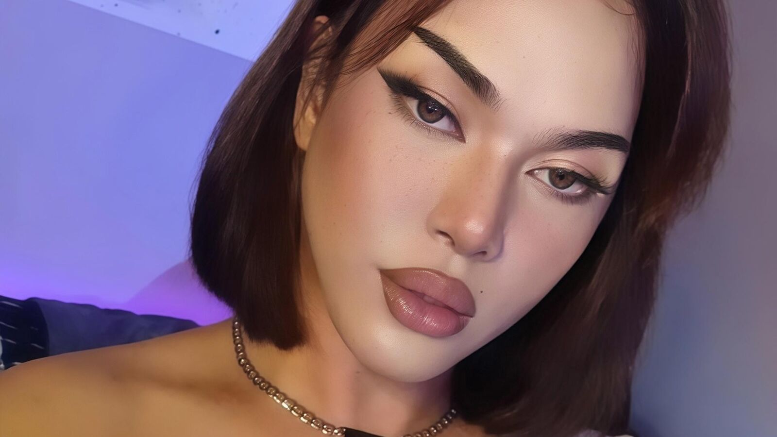 SammieCole erotic portrait