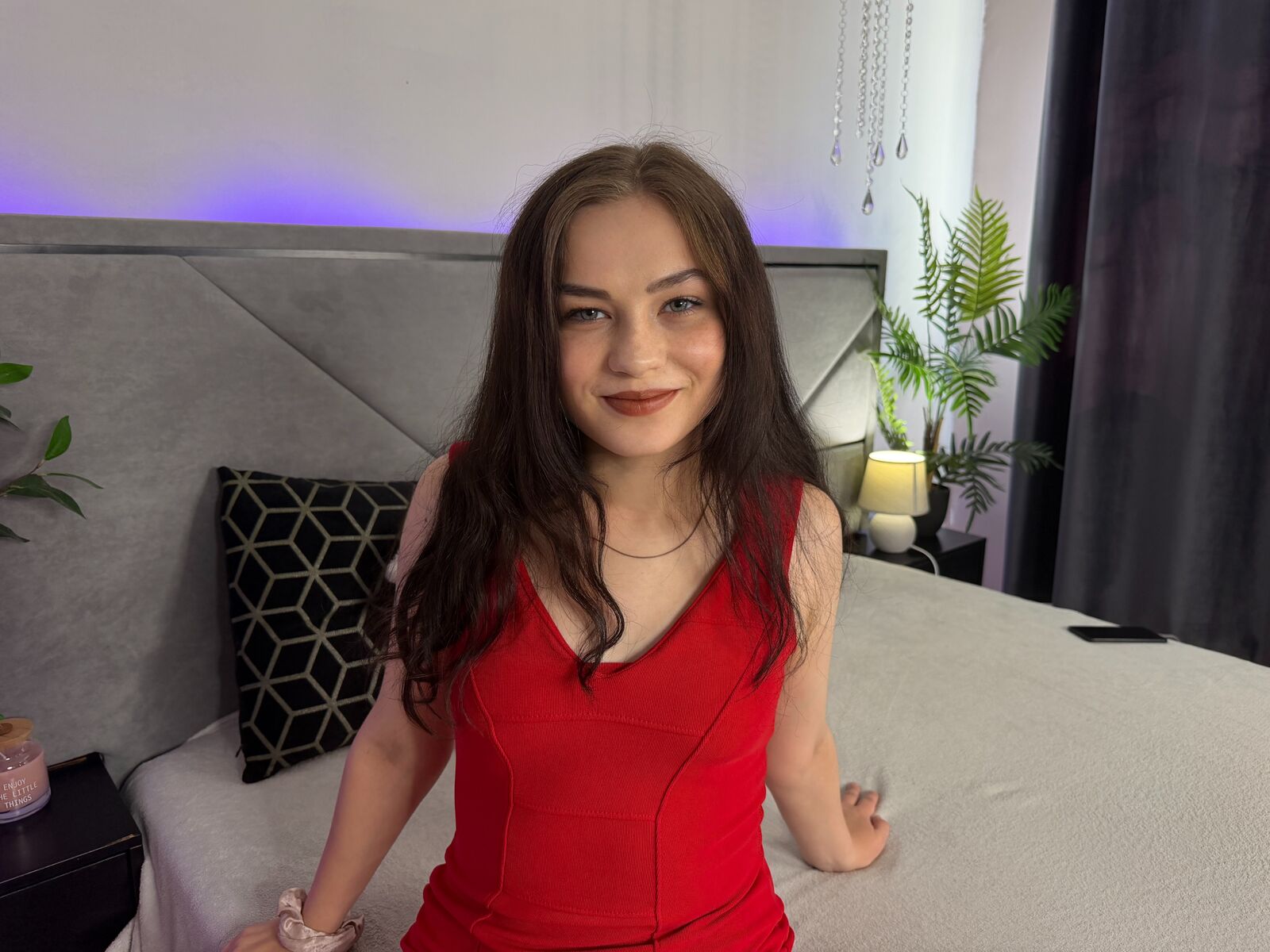 Live cam for MilanaCroft